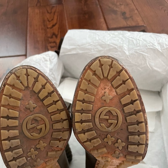 Gucci 2012 Brown Angeo Lace Up Heeled Bootie - Size 38 - Picture 10 of 16